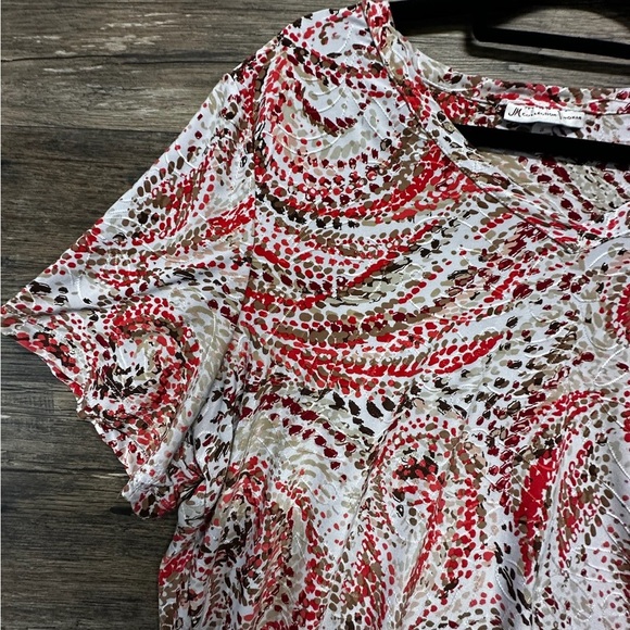 JM Collection Red Graphic Relaxed Blouse - Picture 3 of 10